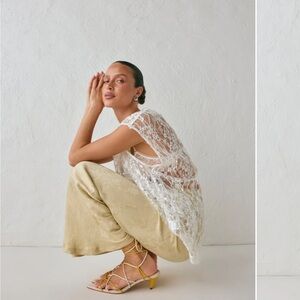 LIKE THIS POST TO BE NOTIFIED OF MY UPCOMING LOVE SHOWS ❤️